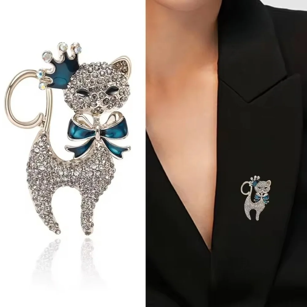 VQ Cat Brooch - Picture 2 of 4